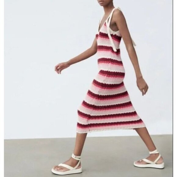 Zara Blogger Favorite Striped Knit Red Summer Maxi Dress Size M - Picture 2 of 11